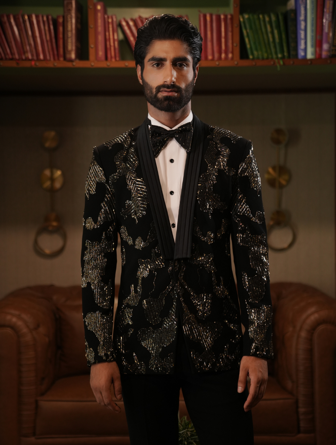 Black Hand Embroidered Italian Fabric Designer Tuxedos Suit