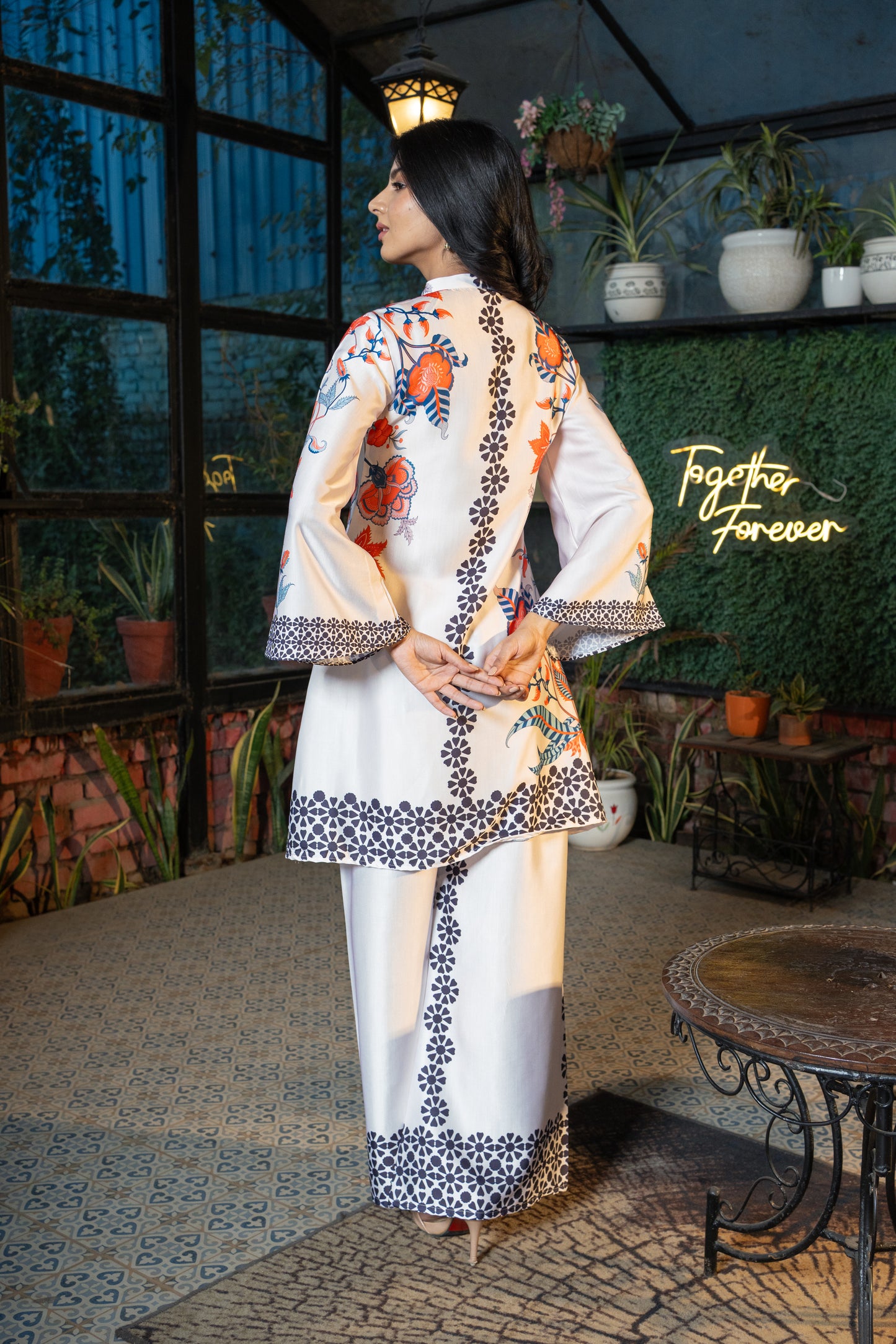 Floral Printed Stylish Co-ord Set in Modal Satin Fabric