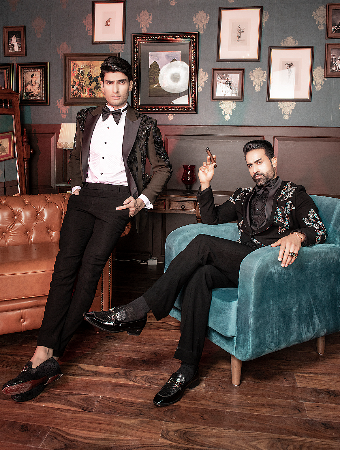 Black Hand Embroidered Italian Fabric Tuxedos Suit